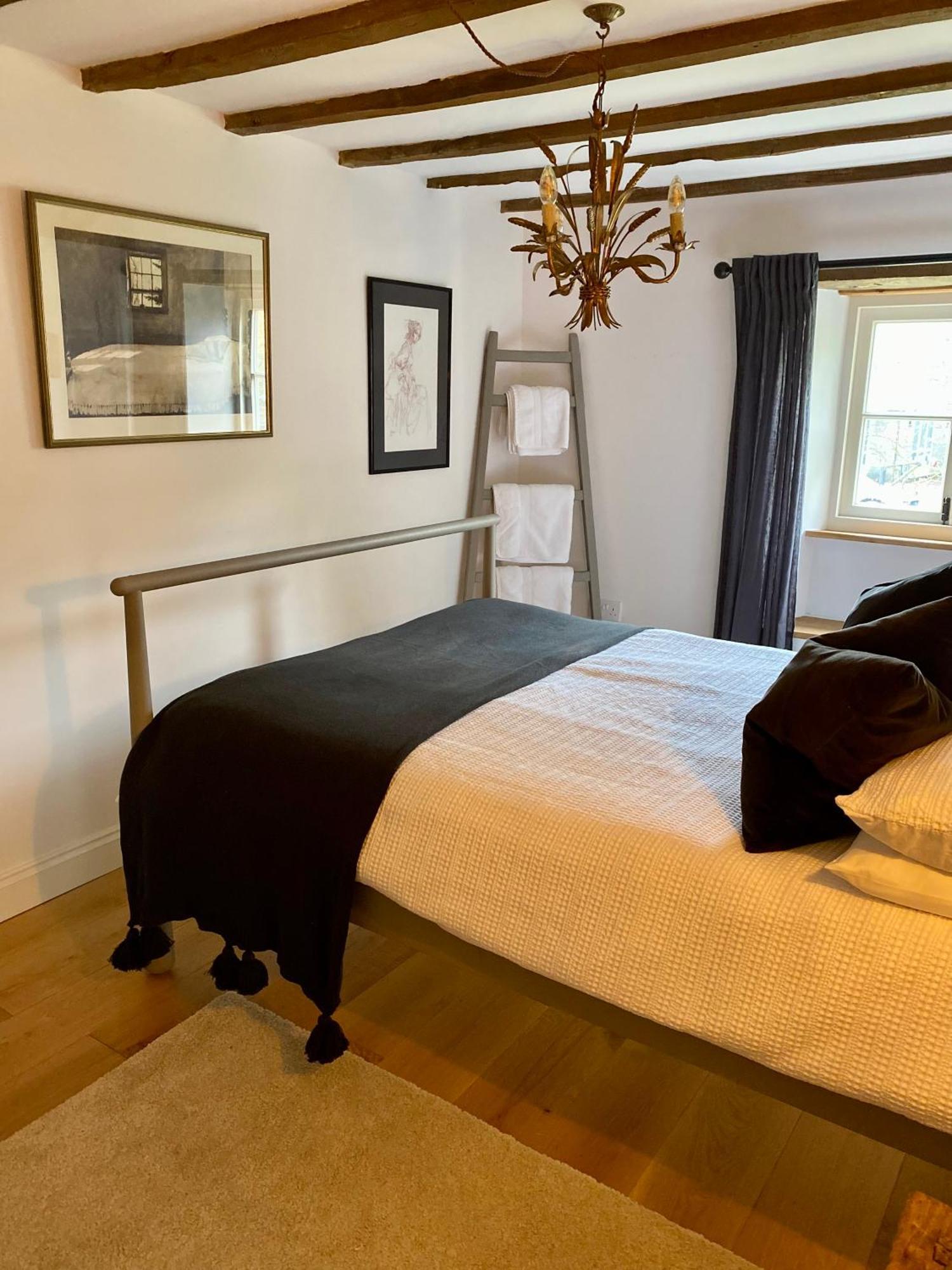 Luxury Cotswold Cottage With Hot Tub In Stow On The Wold! ภายนอก รูปภาพ